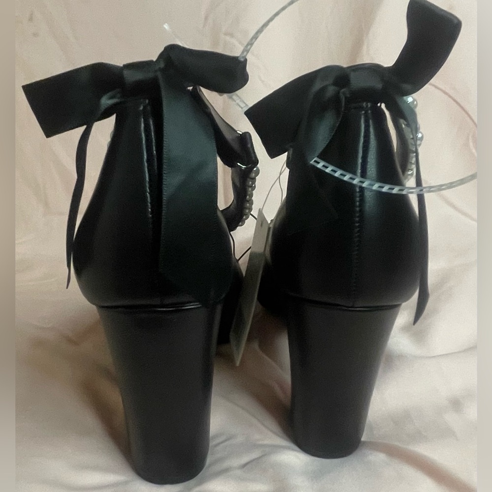 Sugar Women's High Heel Pointed Toe Block Pearl Bead Strap Bow On Back Sz11 NWT - Picture 3 of 7